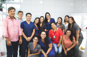 Vereador José Leovegildo Fortes ,equipe de atendimento da Bene vet e amigos