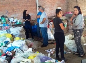 Vereadores em visita aos recicladores